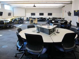 Active Learning Classroom at University of Minnesota